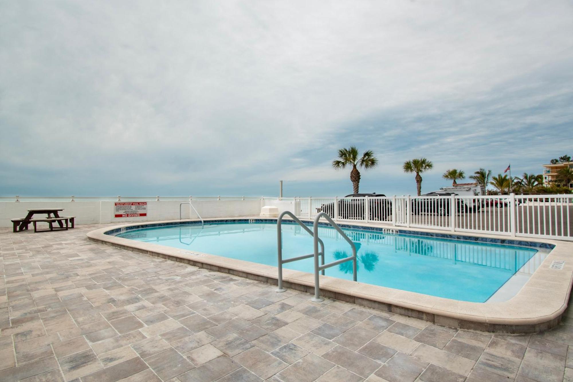 Funshine Sunset Beach St. Pete Beach Zewnętrze zdjęcie